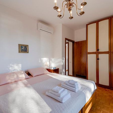 Portosole Attic - With Terrace And Private Parking Lejlighed Sanremo Eksteriør billede