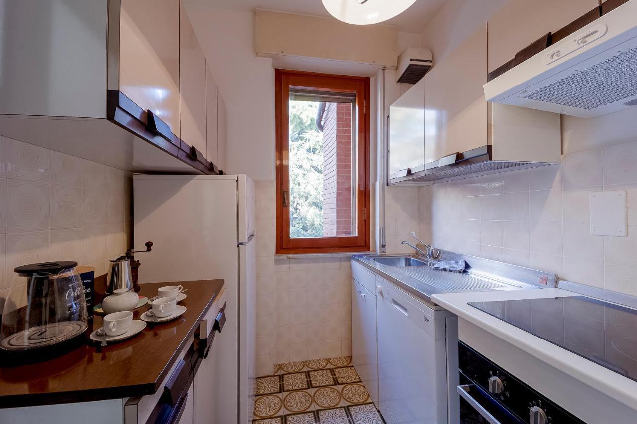 Portosole Attic - With Terrace And Private Parking Lejlighed Sanremo Eksteriør billede