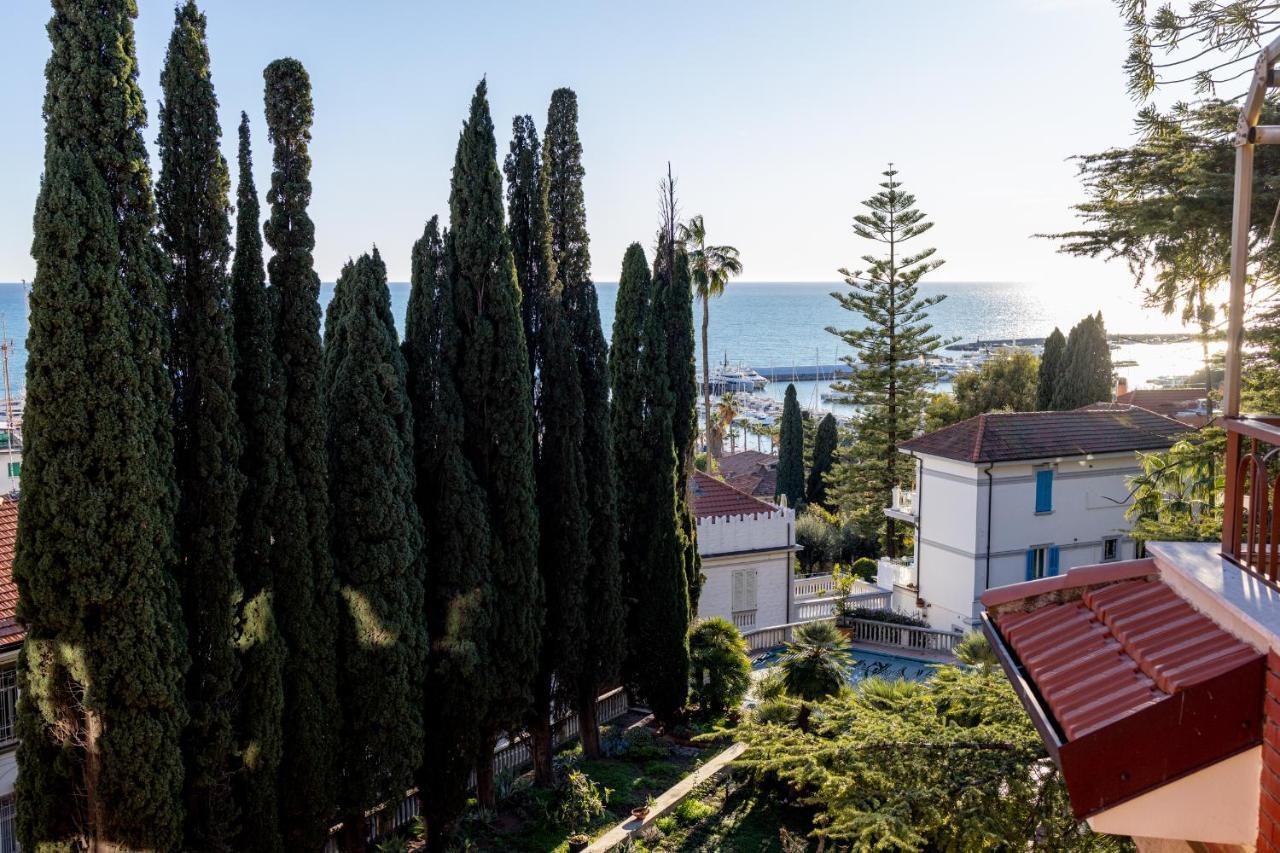 Portosole Attic - With Terrace And Private Parking Lejlighed Sanremo Eksteriør billede