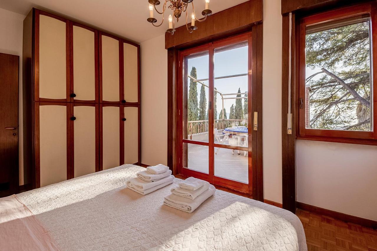 Portosole Attic - With Terrace And Private Parking Lejlighed Sanremo Eksteriør billede